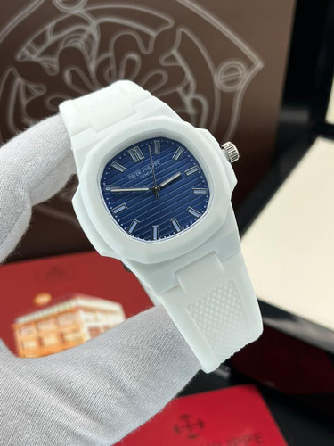 ساعت مچی پتک فیلیپ چهارگوش اسپورت بند رابر سفید و مشکی