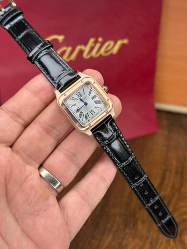 کارتیر بند چرمی چهارگوش کلاسیک