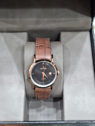 ساعت مچی زنانه رومانسون بند چرمی کلاسیک ظریف